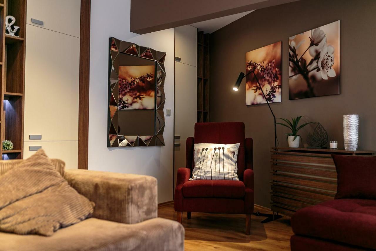 Doczy Private Apartment Дебрецен Екстериор снимка