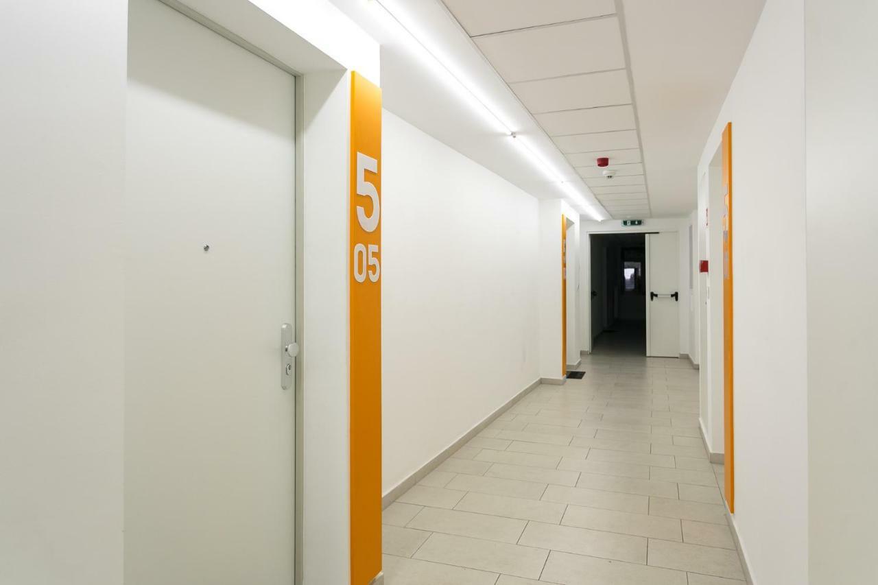 Doczy Private Apartment Дебрецен Екстериор снимка
