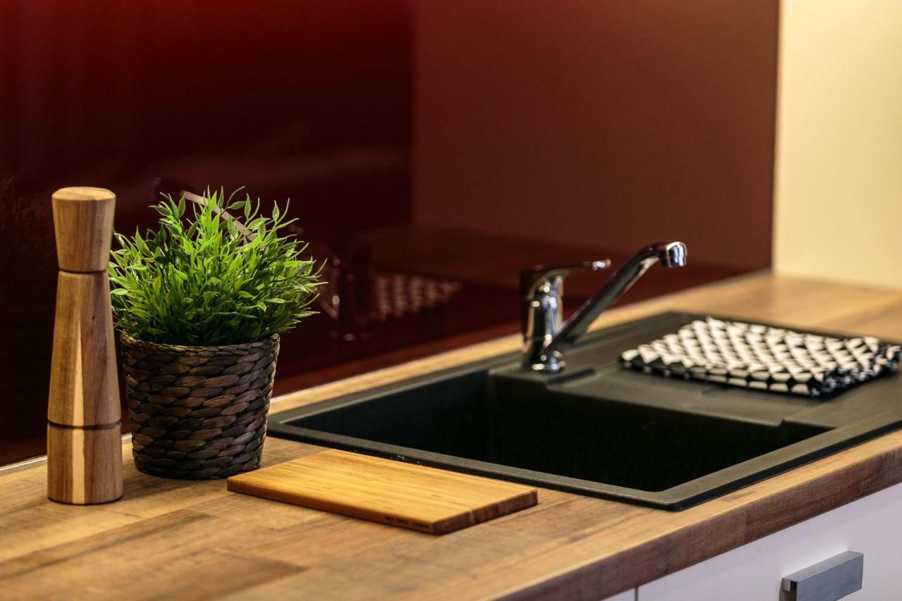 Doczy Private Apartment Дебрецен Екстериор снимка