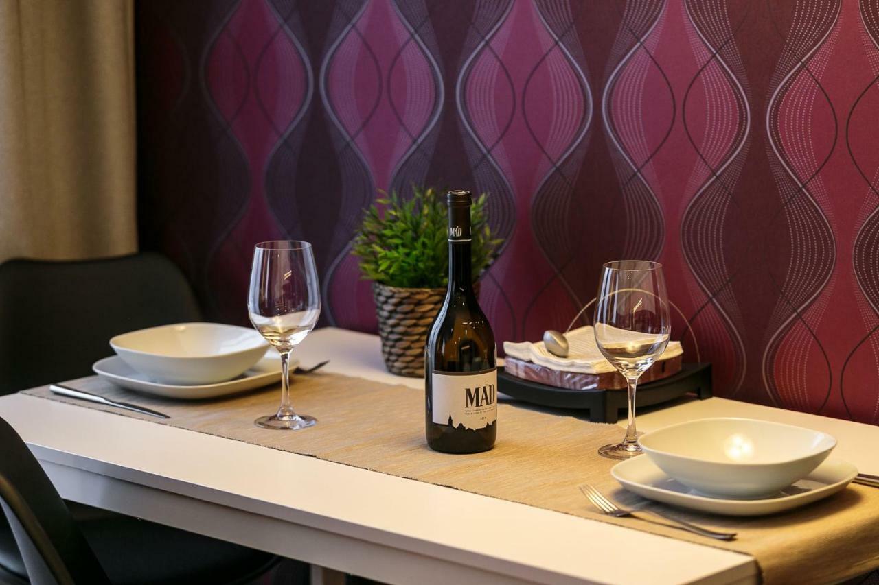 Doczy Private Apartment Дебрецен Екстериор снимка